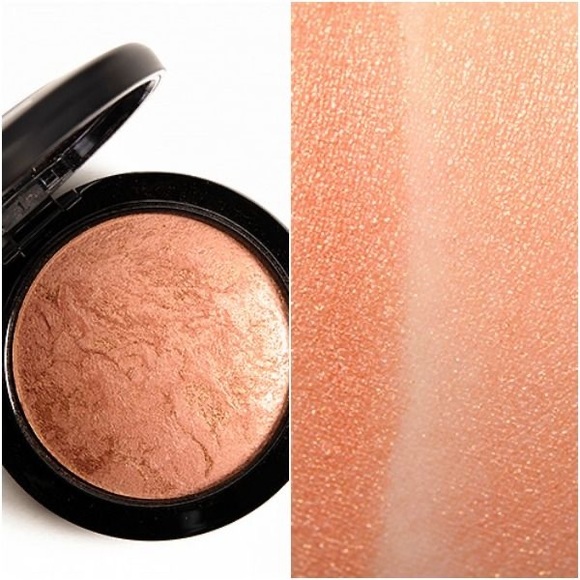 Mac Mineralized Skin Finish in Cheeky Bronze - Picture 4 of 8